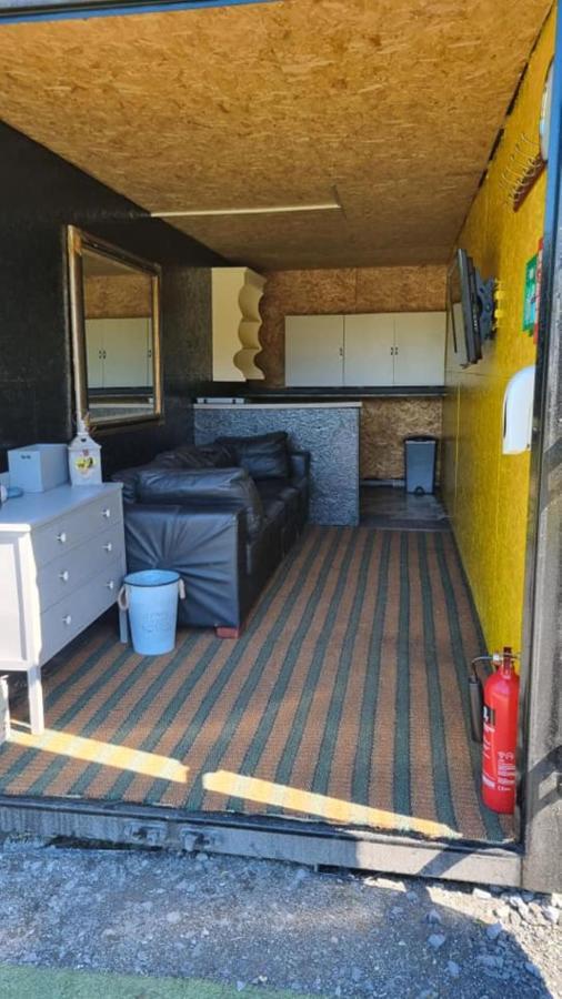 Route 47 Glamping Bell Tents Cross Hands Esterno foto